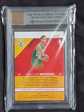 Load image into Gallery viewer, 2016-17 Hoops Hot Signature Auto Rookie RC Malcolm Brogdon #31 /25 Red BGS 9, 10 Auto